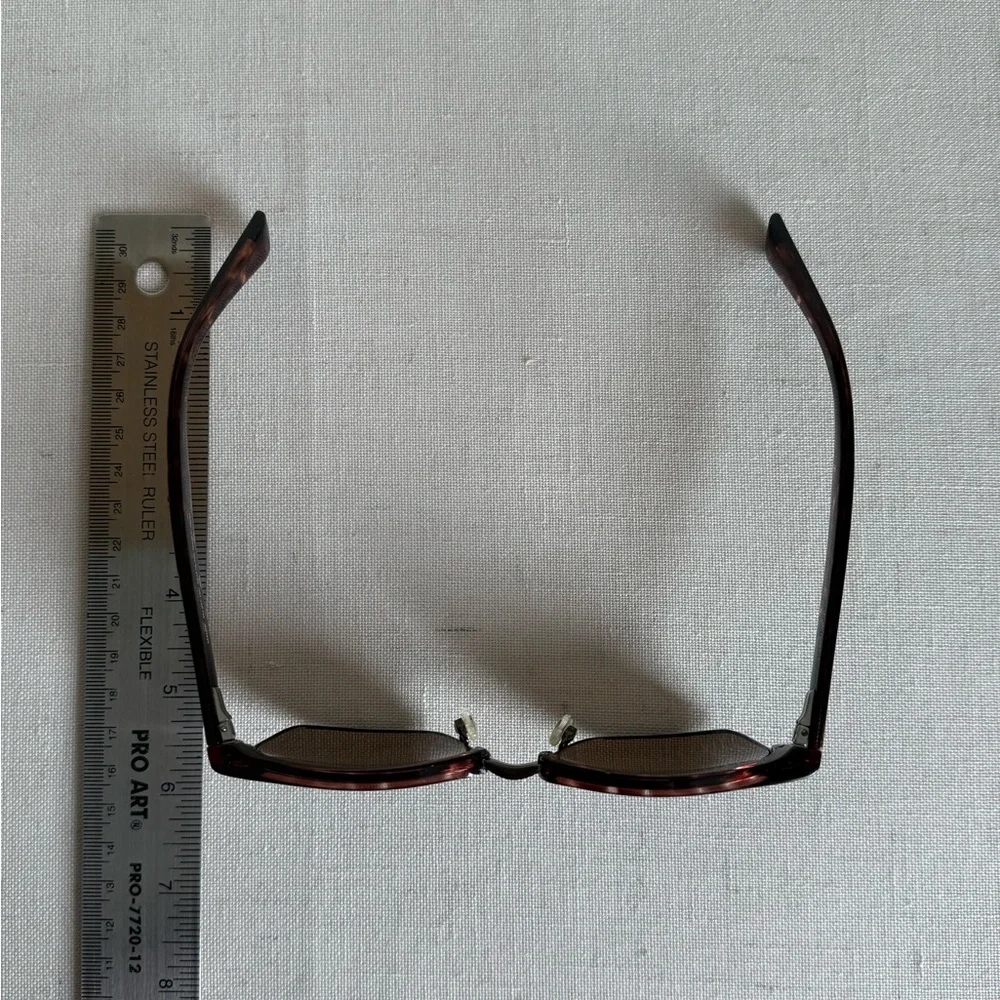 Maui Jim Kawika Brown Tortoise Sunglasses - Picture 11 of 15
